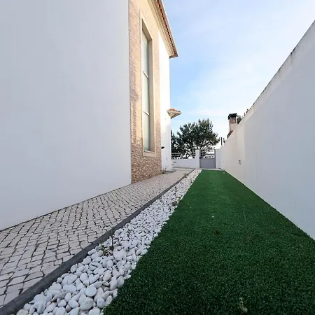 Casa Guerra Nyaraló *