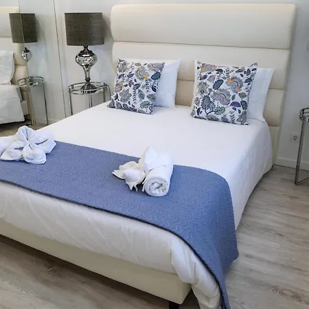 Casa Guerra Дом отдыха Назаре