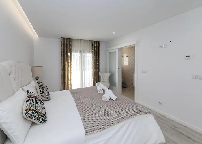 Casa Guerra Tatil Evi Nazaré